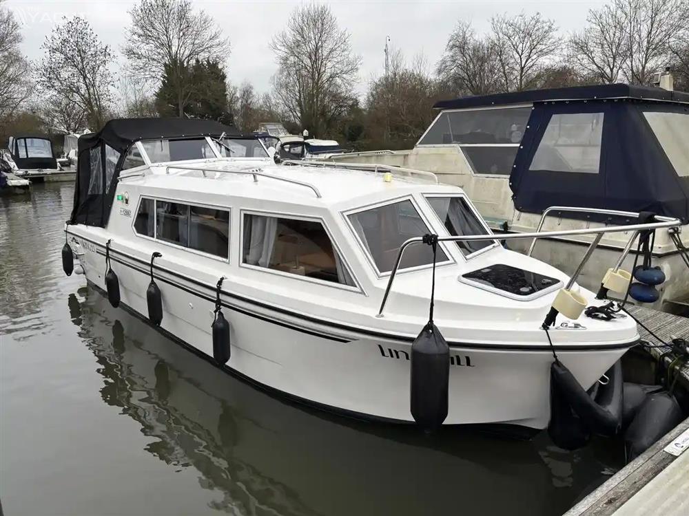 Viking River Cruisers 26 Narrow Beam