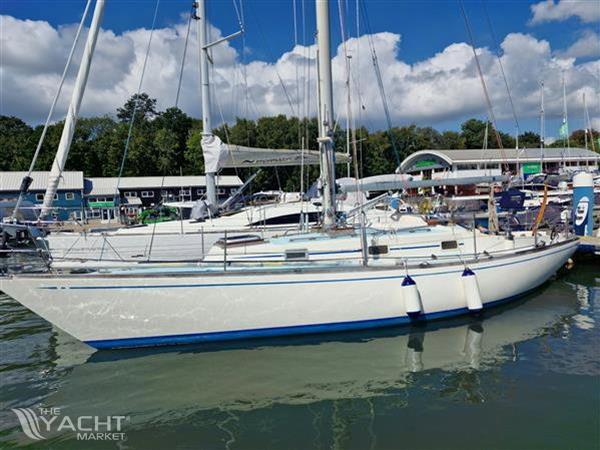 Nautor Swan Swan 37