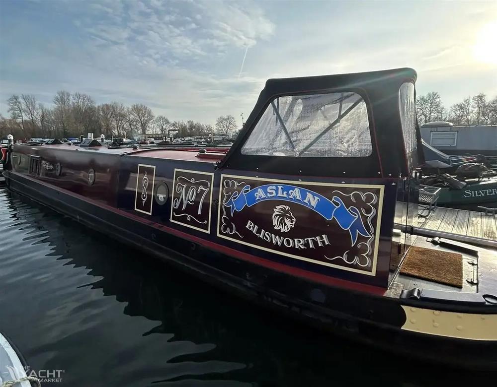 Tim Tyler/Blisworth Tunnel Narrowboats 58' Semi Trad