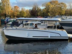 Alfastreet Marine 23 Open