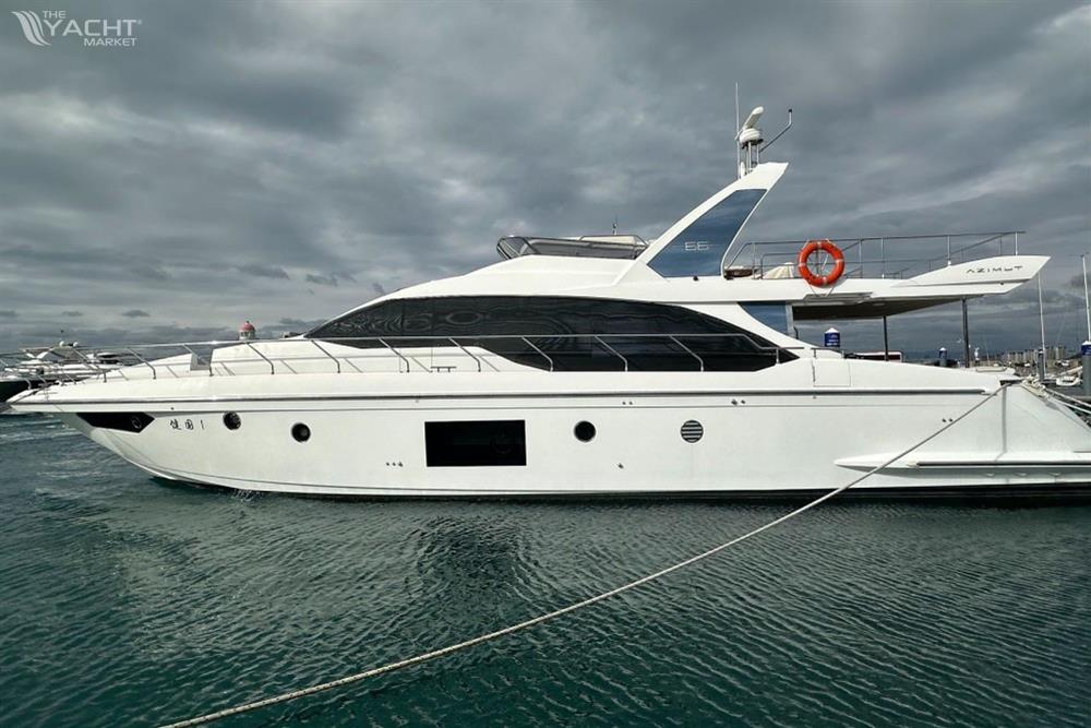 Azimut 66
