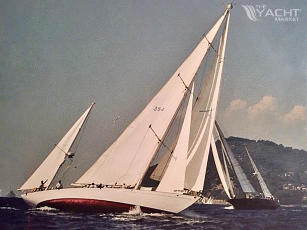 S&amp;S Hinkley 1956 Yawl
