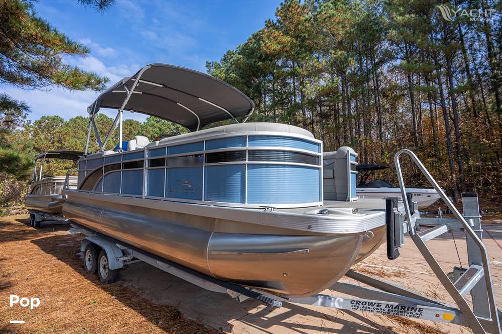 Bennington S22 - 2023 Bennington S22 - Photo #1