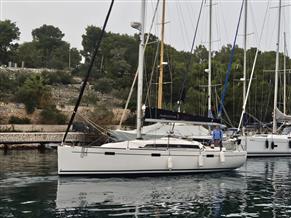 Salona 33