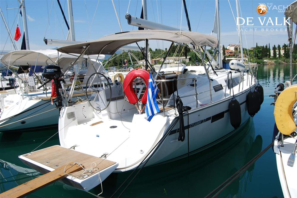 Bavaria 37 Cruiser - Picture 1