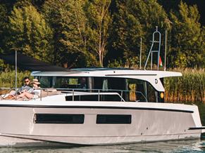 Delphia 12 Sedan, 2026 NEW BOAT