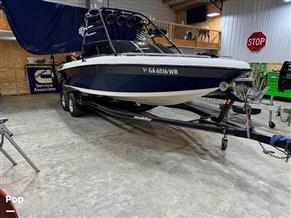 Malibu 23 LSV Wakesetter