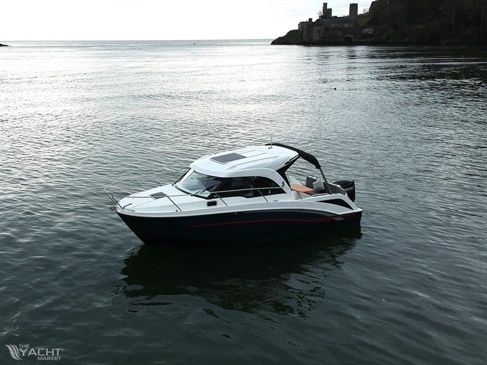 Beneteau Antares 8 - Default Image
