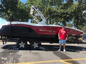Mastercraft NXT 22