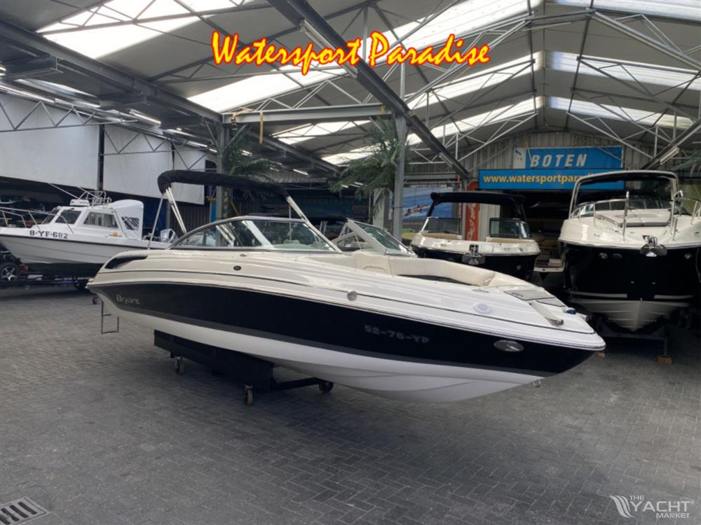 Bryant 246 Bowrider
