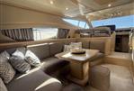Ferretti 460