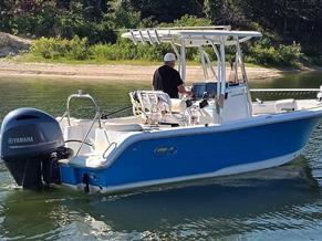 Sea Hunt 229 Ultra