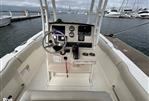 Boston Whaler 230 OUTRAGE - 2025 Boston Whaler 230 OUTRAGE - Photo #5