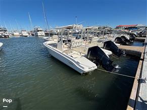 Boston Whaler 220 Dauntless