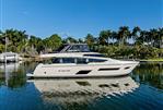 Ferretti Yachts 780
