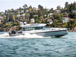 Axopar Axopar 37 XC Cross Cabin
