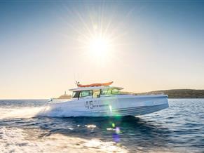 Axopar Axopar 45 XC Cross Cabin