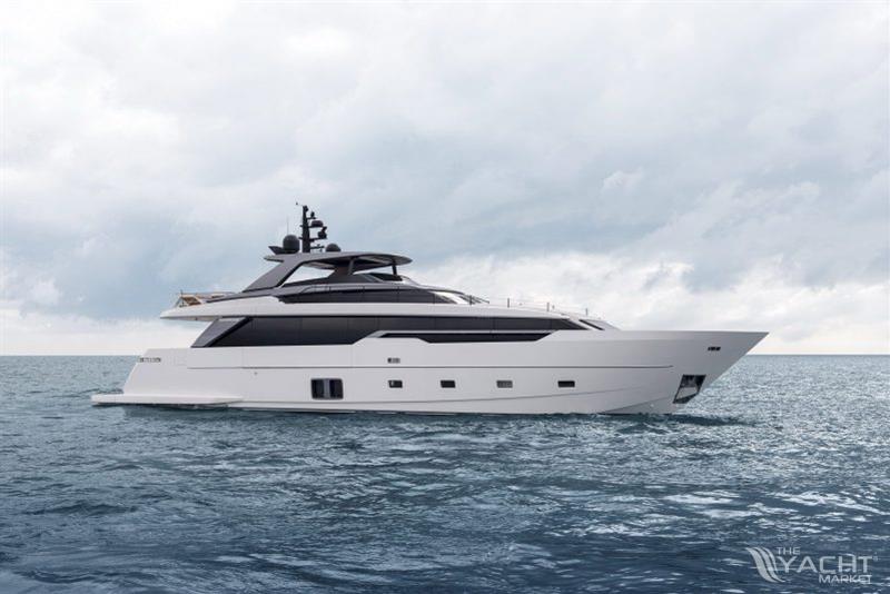 Sanlorenzo SL96 Asymmetric