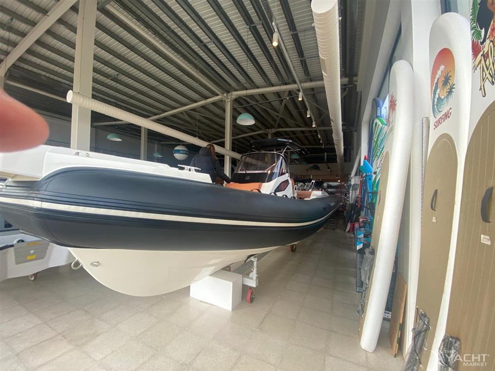 Capelli Tempest 1000 Open