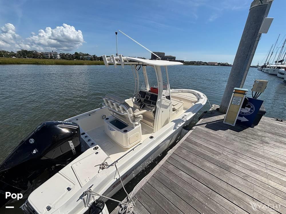 Boston Whaler 220 Dauntless - 2025 Boston Whaler 220 Dauntless - Photo #1