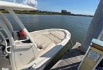 Boston Whaler 220 Dauntless - 2025 Boston Whaler 220 Dauntless - Photo #5