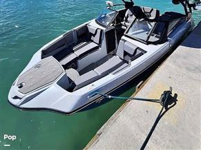 Yamaha 222XD Wake