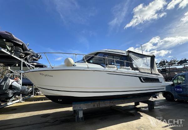 Jeanneau Merry Fisher 795