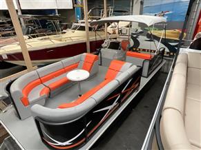 Funcruiser Pontoon 650 - NIEUW