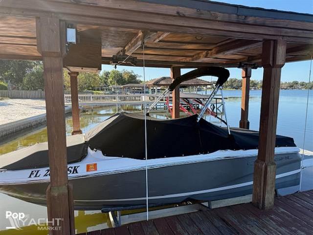 Regal 1900 ES - 2017 Regal 1900 ES - Photo #1