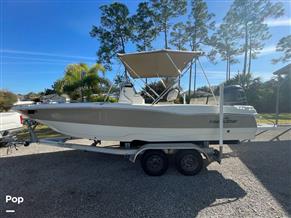 NauticStar 211 Angler