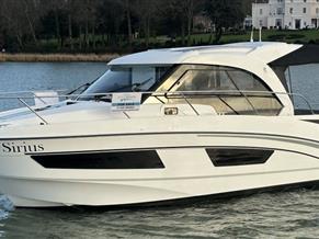 Beneteau Antares 9
