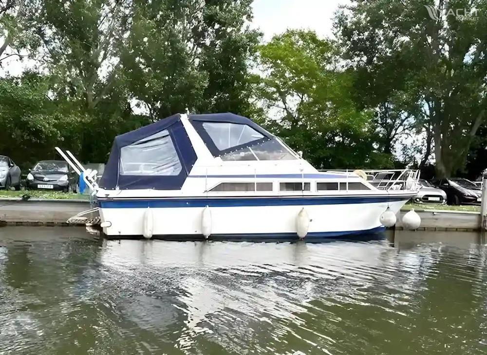 Fairline Phantom 32