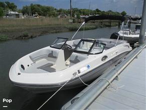 Bayliner VR6