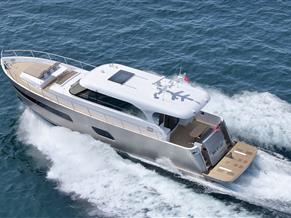 Altima Yachts, LLC 65 (20M) Express Coupe