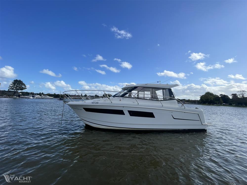 Jeanneau Merry Fisher 855