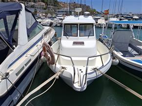 Starfisher 760 Walk around sedan