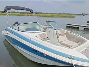 Crownline E235XS