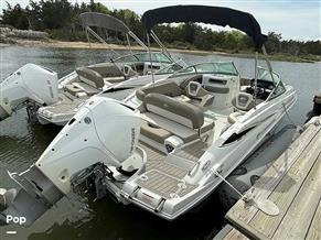 Crownline E235XS