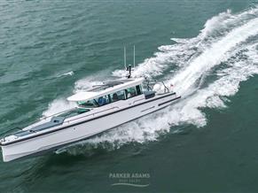 Axopar 37 Cross Cabin - Brabus Line