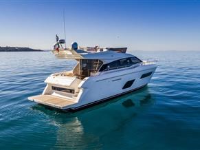 Ferretti Yachts FERRETTI 550