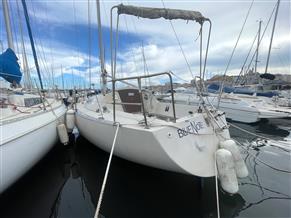 Beneteau First 28