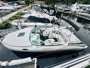 Rinker 246 Captiva