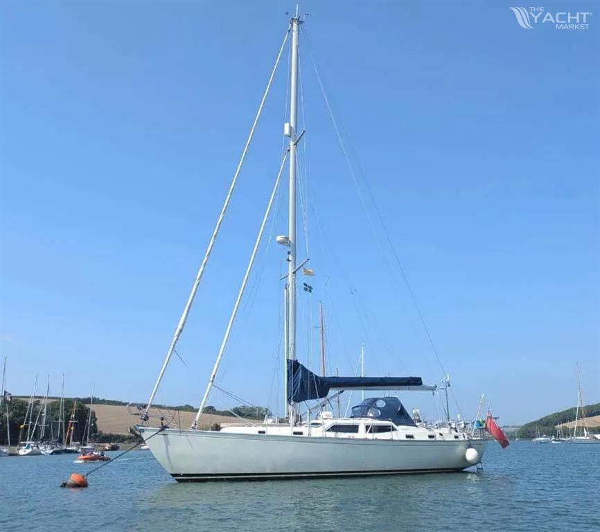 2011 Rustler 44