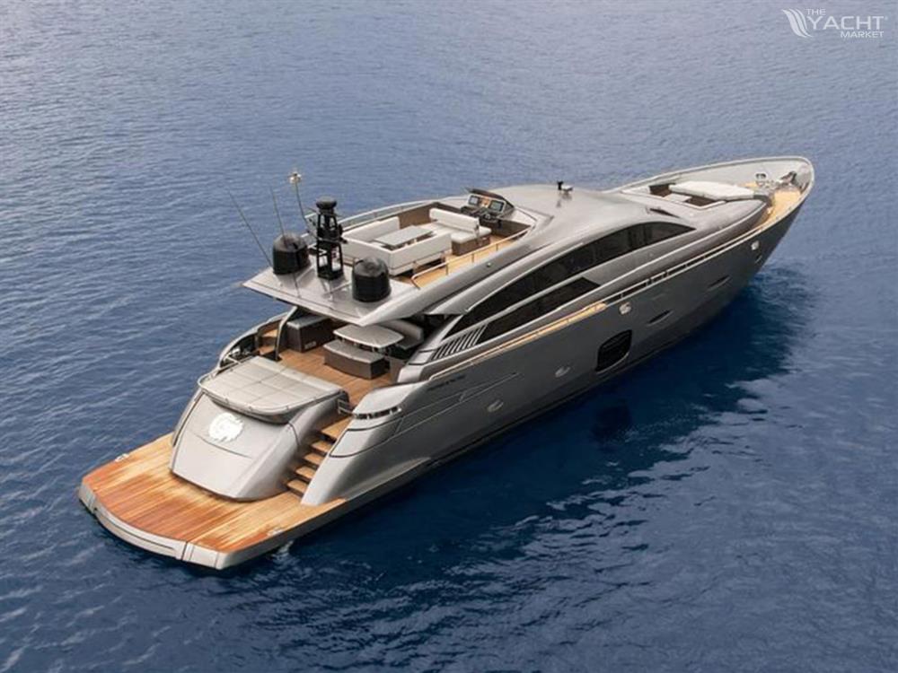 2012 Pershing 92