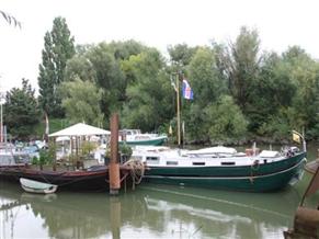 Dutch Barge Living ship