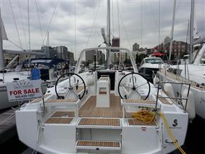 Beneteau Oceanis 38