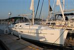 Beneteau 343 - Beneteau 343 - Starboard Bow