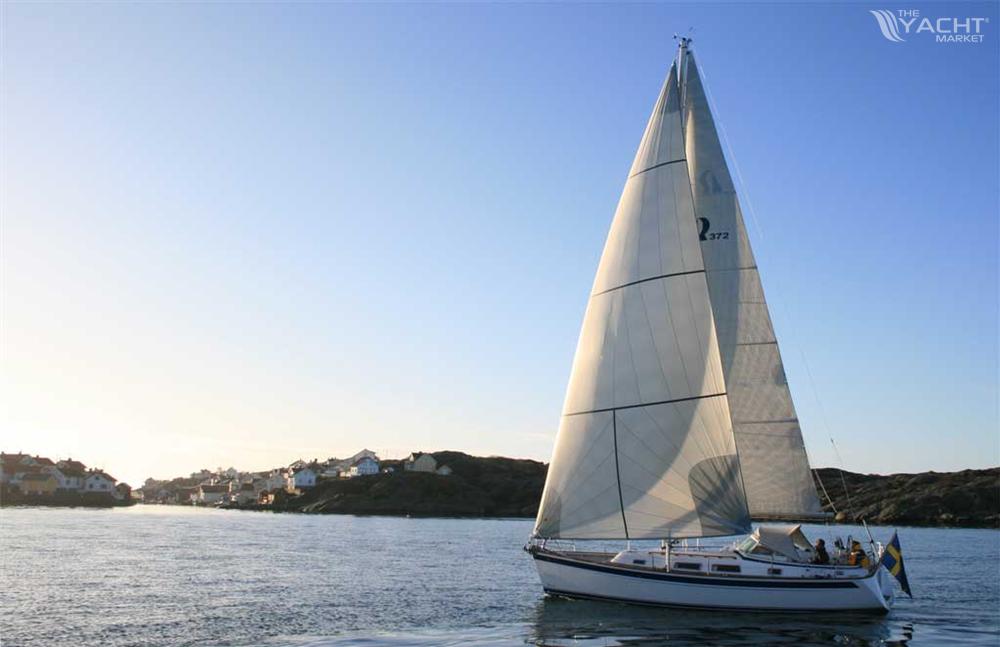 Hallberg-Rassy 372