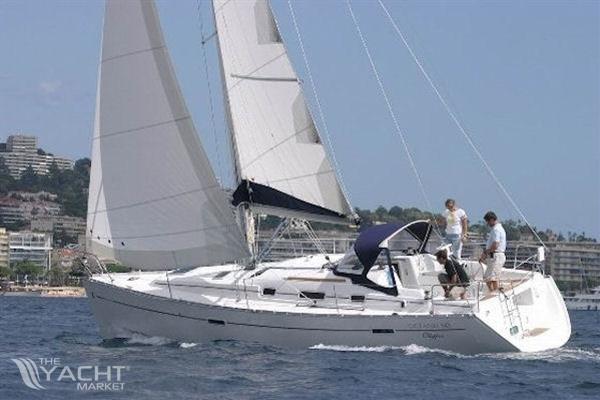 Beneteau Oceanis 43 - Manufacturer Provided Image: Beneteau Oceanis 43